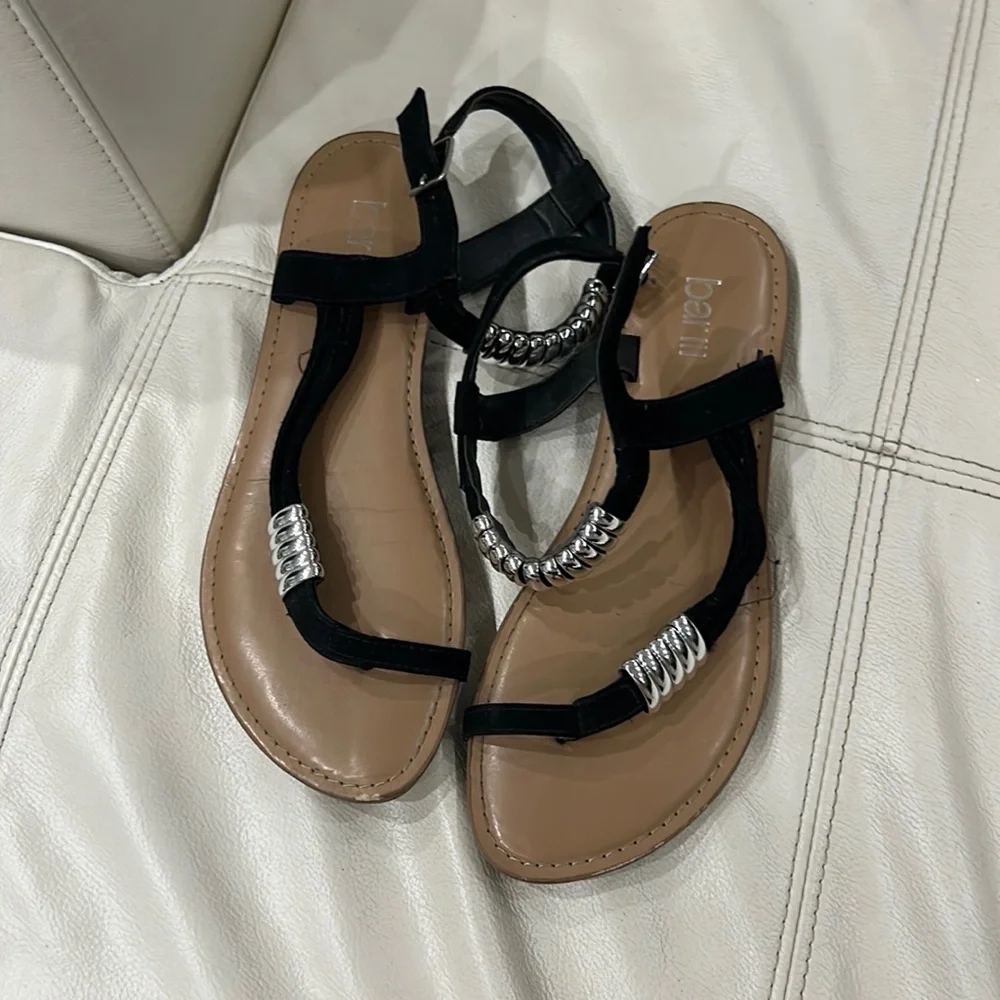 Sandals - Picture 1 of 1